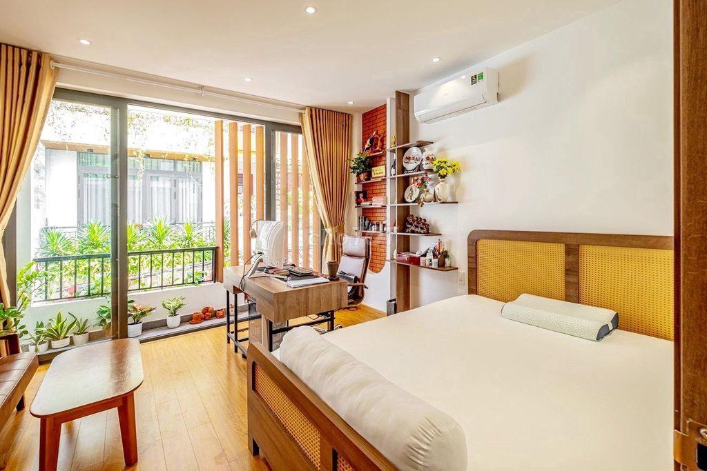 KHU HIẾM NHÀ BÁN NGUYỄN THÁI SƠN ĐÔI DIỆN BV 175 HẺM XE HƠI 36M CHỈ 4Đ