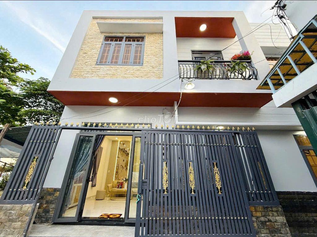 BÁN NHÀ NGUYỄN OANH THÔNG LÊ ĐỨC THỌ 60M HẺM XE HƠI ĐỖ CỔNG NHỈNH 5Đ