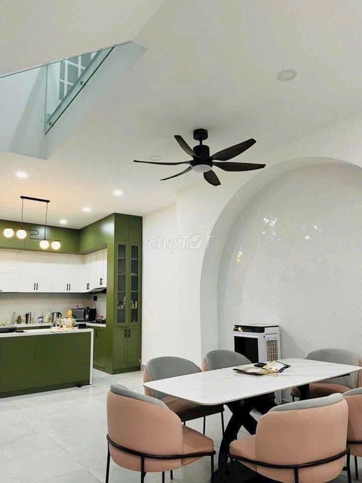 KHÔNG CÓ CĂN THỨ HAI LINH CHIỂU 50M HẺM XE HƠI SỔ RIÊNG CHỈ NHỈNH 4 Đ