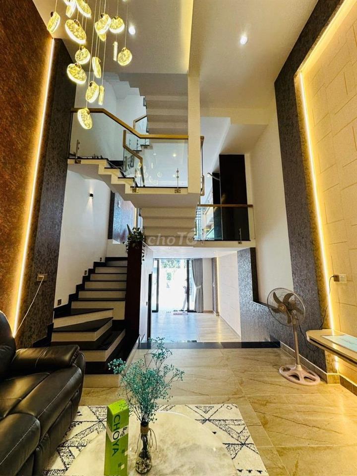 SIÊU PHẨM HIỆP BÌNH HẺM XE HƠI GIÁP PHẠM VĂN ĐỒNG GIGAMALL CHỈ 5P SHR