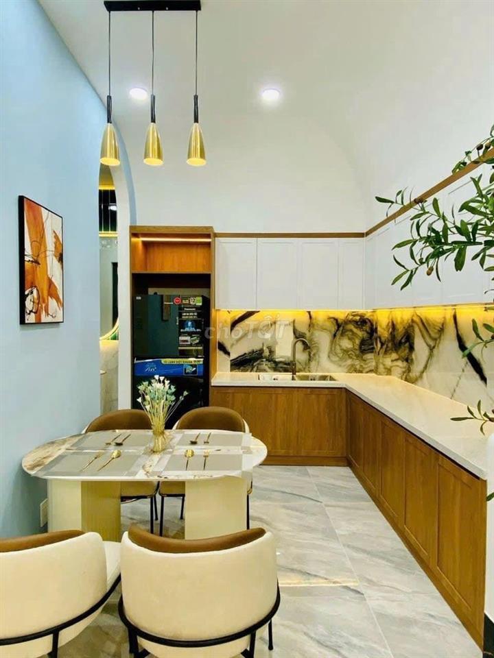XINH LUNG LINH NGUYỄN THÁI SƠN 52M GẦN CHỢ GÒ VẤP HẺM 4M SỔ RIÊNG