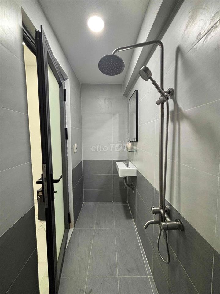CHO THUÊ MẶT TIỀN 196 CÔ GIANG, QUẬN 1 – 25 TRIỆU