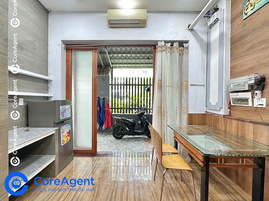 Siêu phẩm duplex còn trống *** 1 phòng