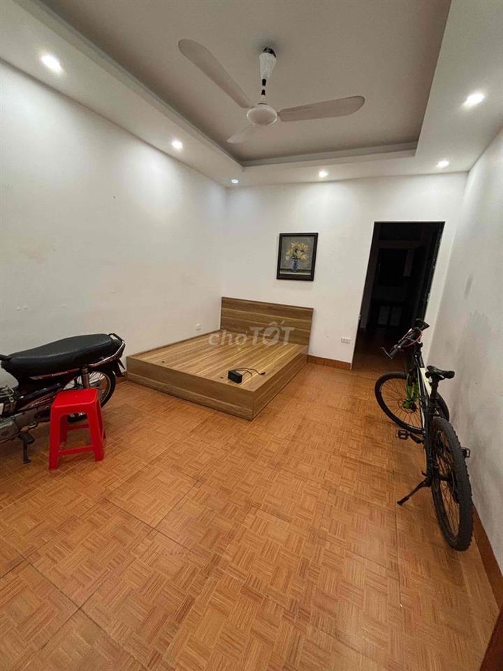 Cho Thuê nhà sạch đẹp rộng rãi