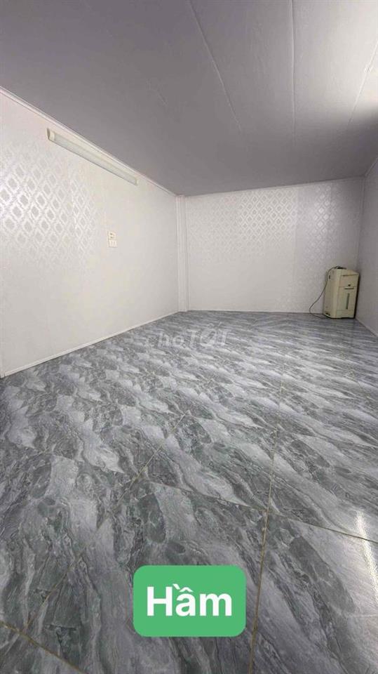 Chính chủ bán nhà 35m2 ô tô đỗ cửa , xem bắn pháo hoa trên ban công