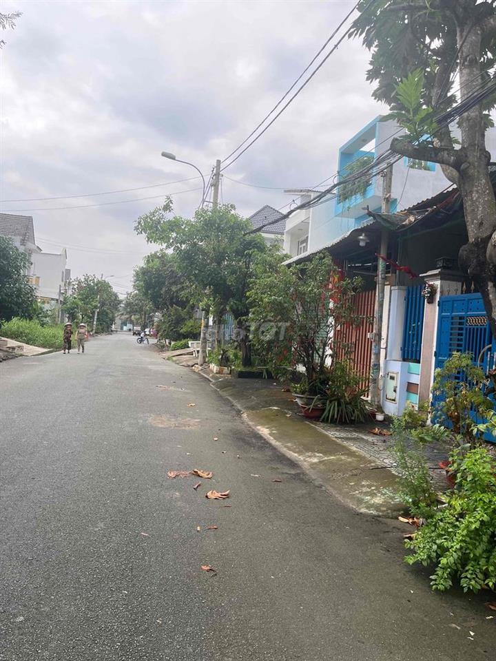 NHỈNH 4 TỶ HƠN 150M THỔ CƯ