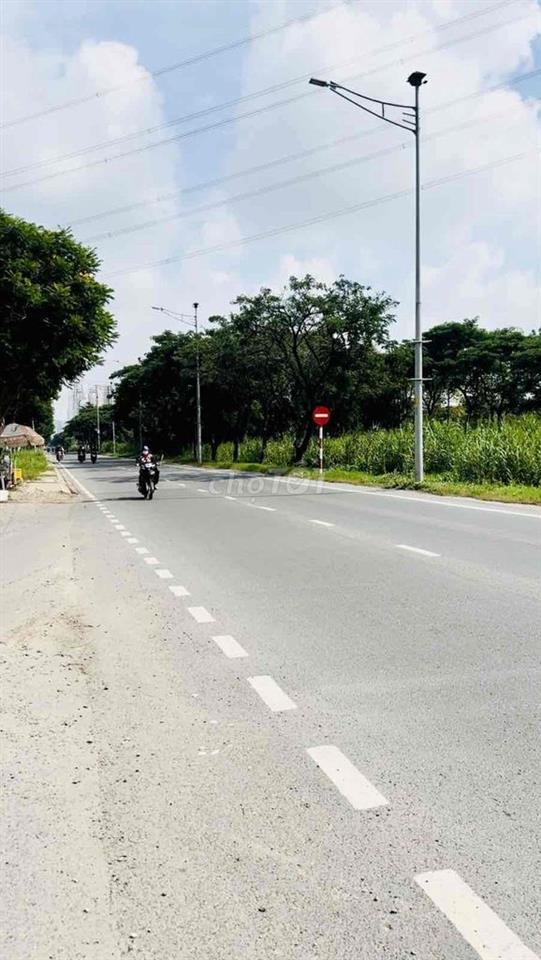 MẶT TIỀN NGANG 100M