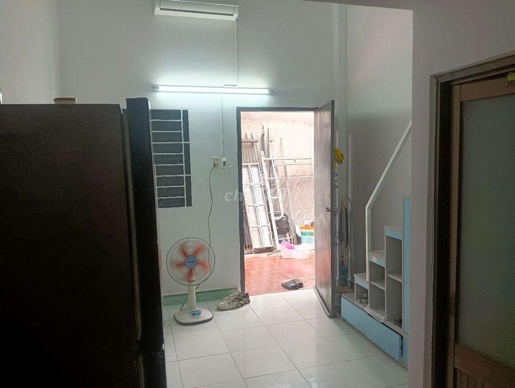 cần tìm người ở ghép