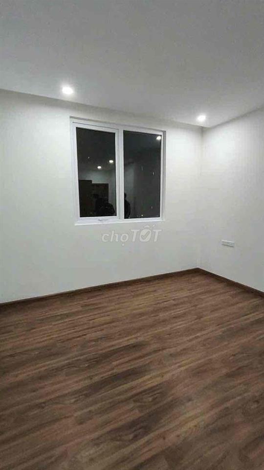 ***Chính chủ cần bán căn hộ 73m2, 2pn,2vs, tầng trung, view sông***