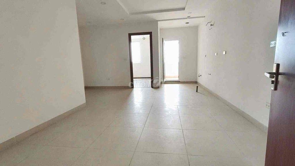 Cho thuê căn hộ 2pn, 2vs, 73m2, giá chỉ 5tr