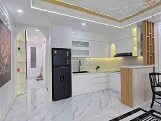 NHÀ ĐẸP MỚI TINH - NGUYỄN ĐÌNH CHÍNH PHÚ NHUẬN