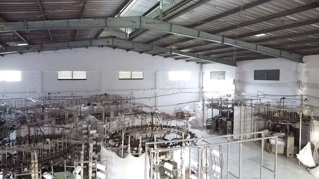 Nhà xưởng cần bấn Đường số 1, khu dân cư Trần Anh, đức hoà long an. TL
