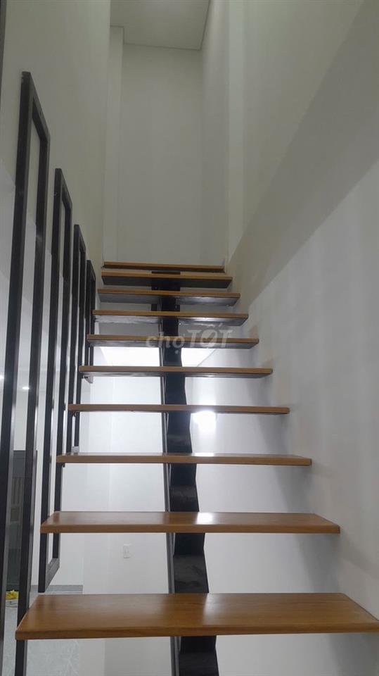 Cho Thuê NHÀ NGUYÊN CĂN, mới xây hẻm Lý Thường Kiệt