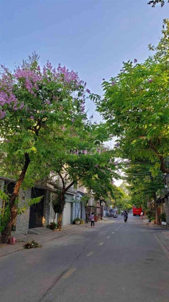 NHÀ 3 TẦNG NGAY CHỢ KIẾN THIẾT – HIỆP PHÚ