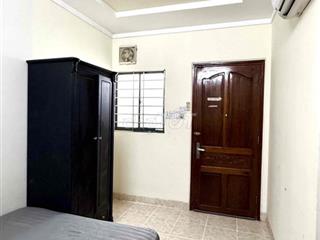Phòng Full Nội Thất Ngay mặt tiền đường