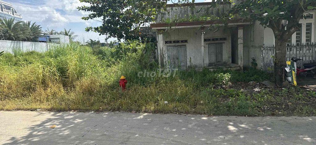 Bán nhà(full thổ cư)trung tâm Hàm Thuận Nam mặt tiền đường rộng rãi