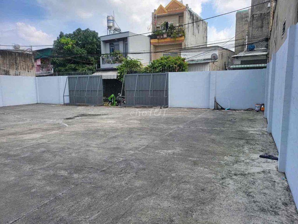 đất vuông cạnh 1000 m2 full thổ hẻm xe hơi hương lộ 2 BTĐ Bình Tân.