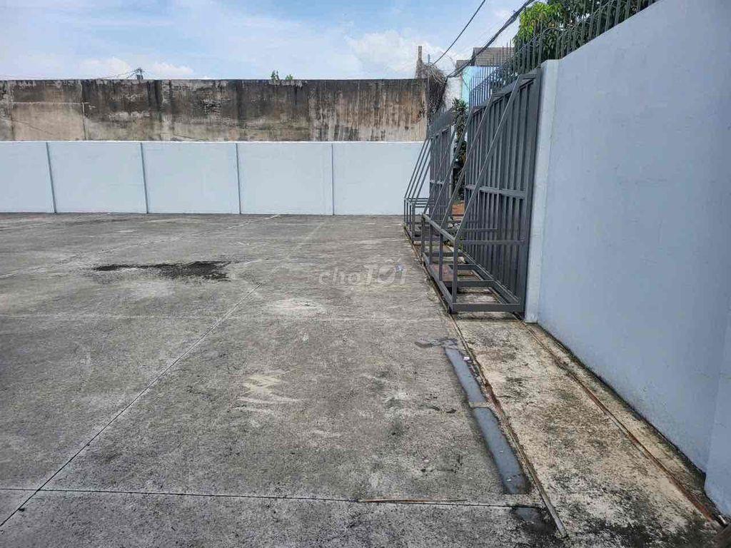 đất vuông cạnh 1000 m2 full thổ hẻm xe hơi hương lộ 2 BTĐ Bình Tân.