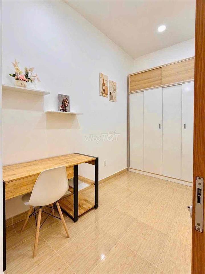 Ngay Khu Ẩm Thực Vạn Kiếp Và Đường Phan Đăng Lưu• 36m2