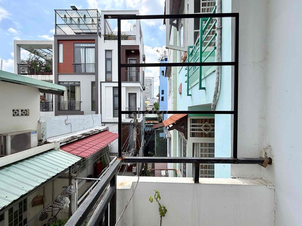 Huỳnh Văn Banh • HXH🚗 • 50m2 A4, 3 Tầng