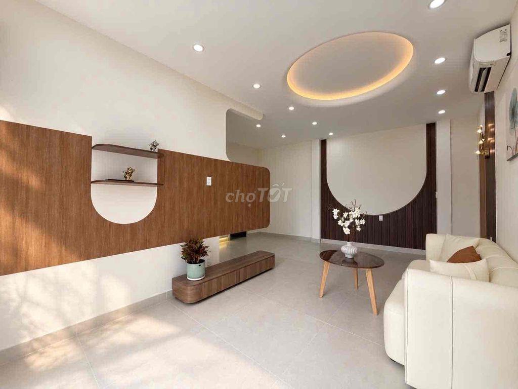 Ngay Chợ Cây Quéo • Bề Ngang 10m • 4Pn Có Pn Trệt