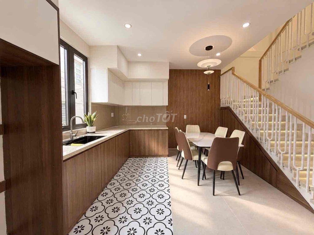 Ngay Chợ Cây Quéo • Bề Ngang 10m • 4Pn Có Pn Trệt