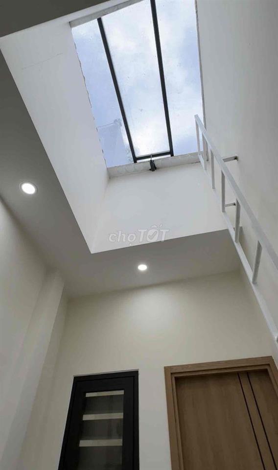 Ngay Chợ Cây Quéo • Bề Ngang 10m • 4Pn Có Pn Trệt