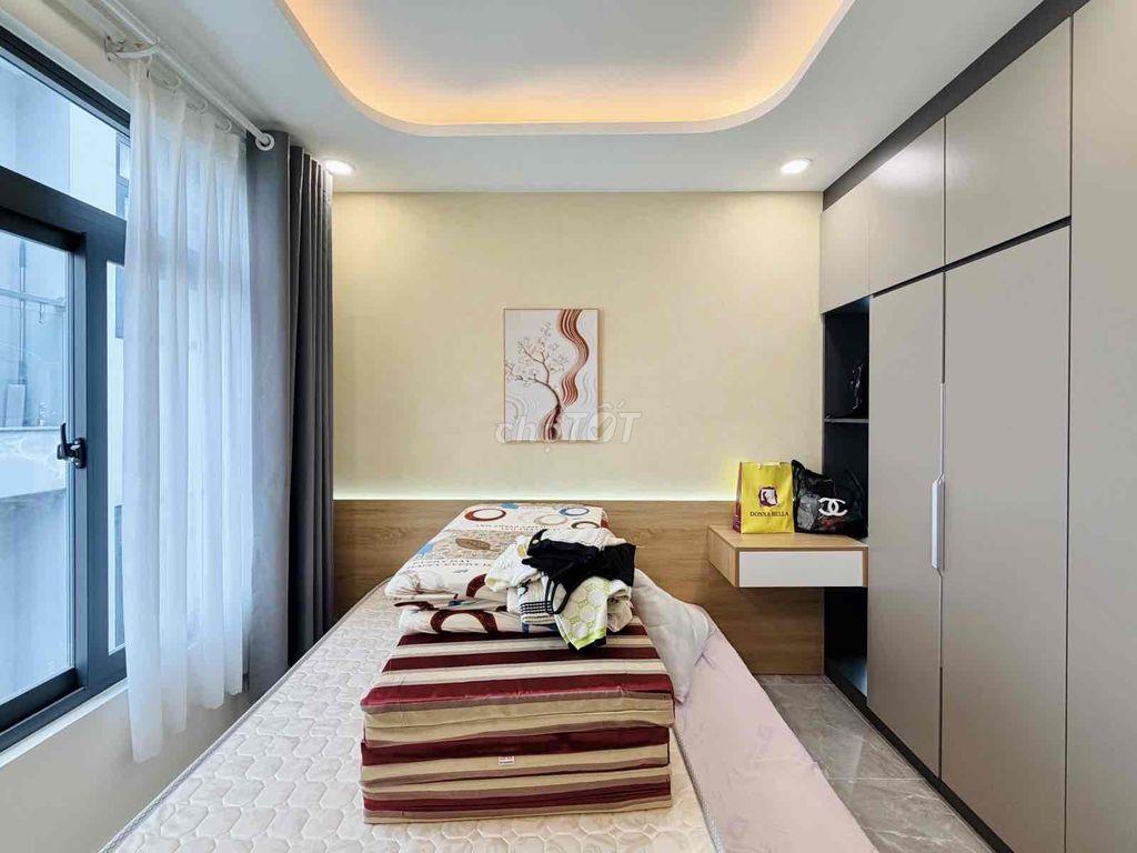 KHU VIP PHAN XÍCH LONG - NGANG 6.6 - 3 TẦNG MỚ