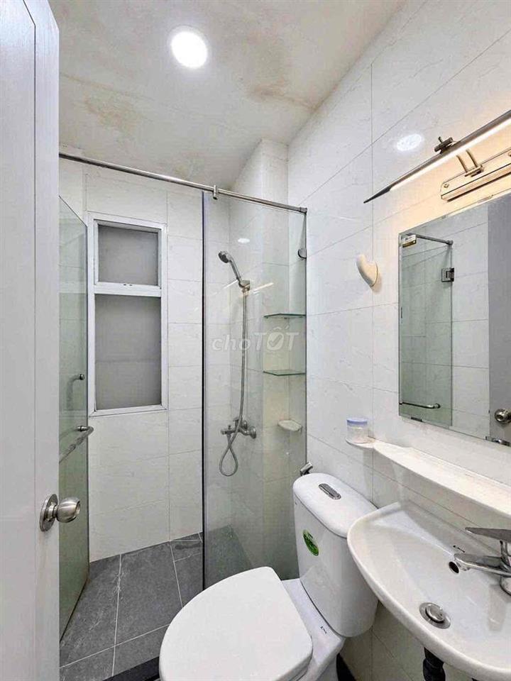 HXH 6m Ngủ Trong Nhà • HUỲNH VĂN BÁNH • 5 tầng