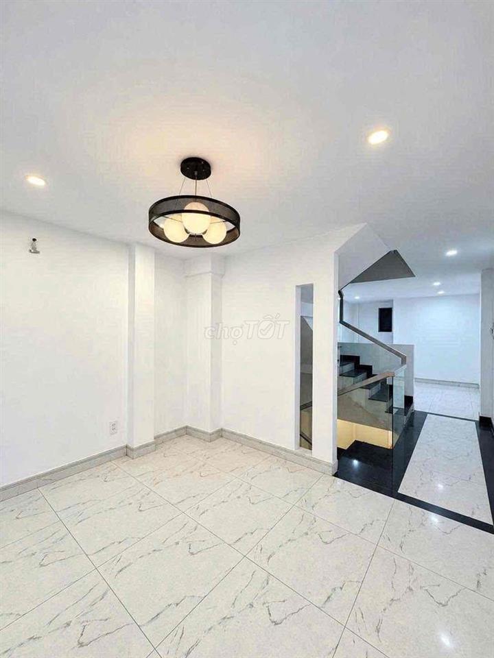 HXH 6m Ngủ Trong Nhà • HUỲNH VĂN BÁNH • 5 tầng