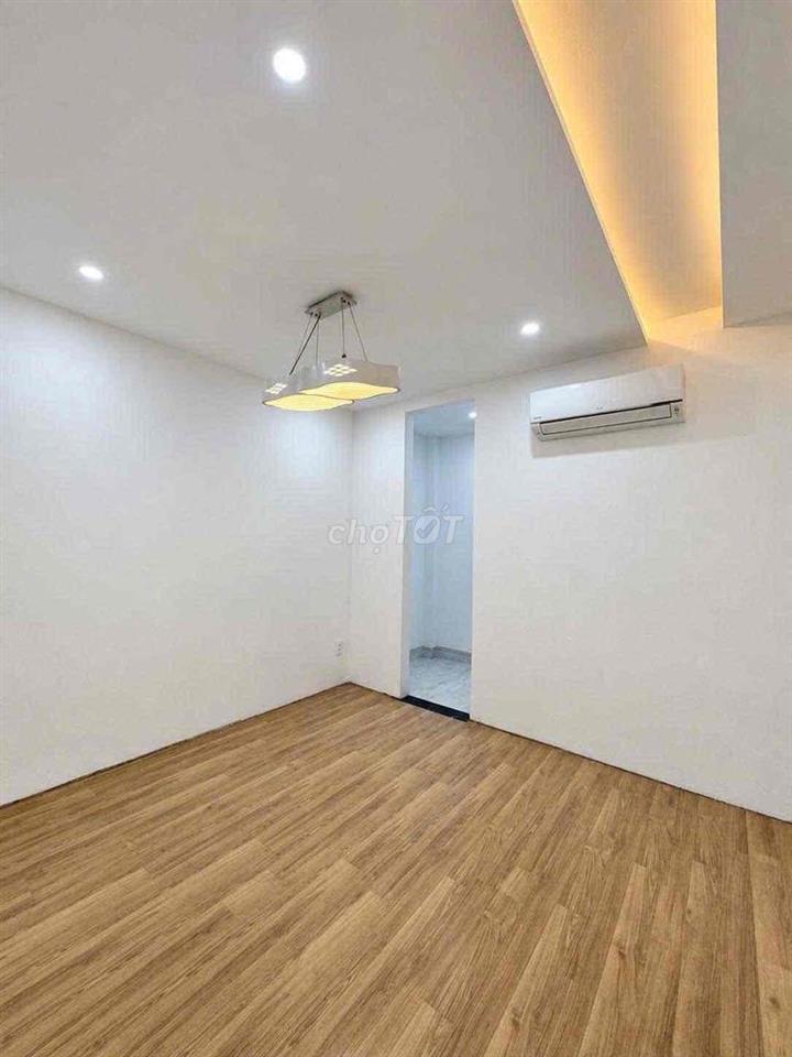 HXH 6m Ngủ Trong Nhà • HUỲNH VĂN BÁNH • 5 tầng