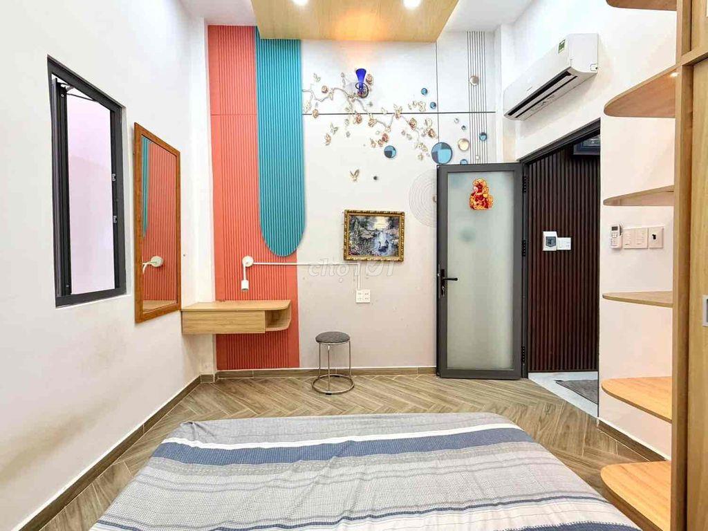 Sát Quận 1 • Hẻm Ô Tô 7 Chỗ • 43m2, Full Nội Thất
