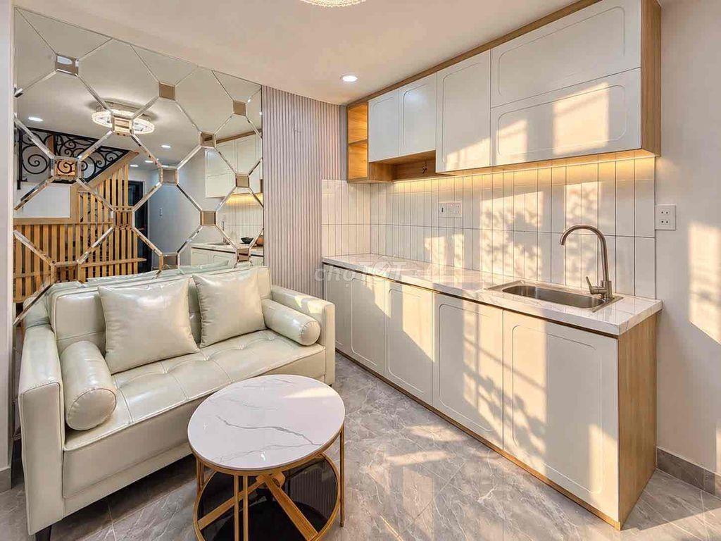 Sát Quận 1 • Hẻm Ô Tô 7 Chỗ • 43m2, Full Nội Thất