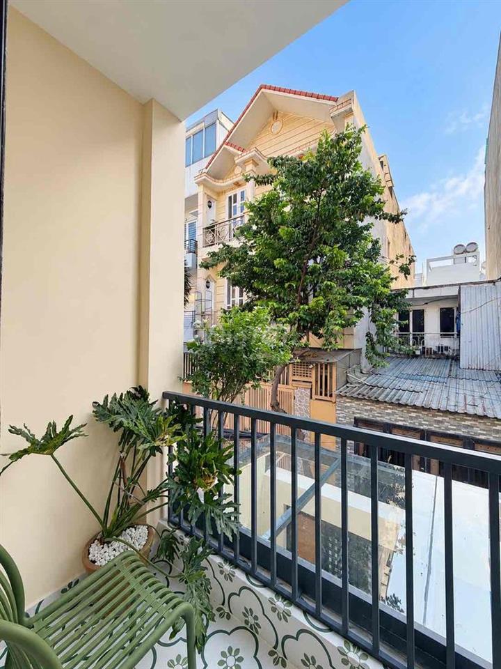 4.X Tỷ • Hẻm Xe Hơi• Dương Quảng Hàm • 32m2, full nội thất