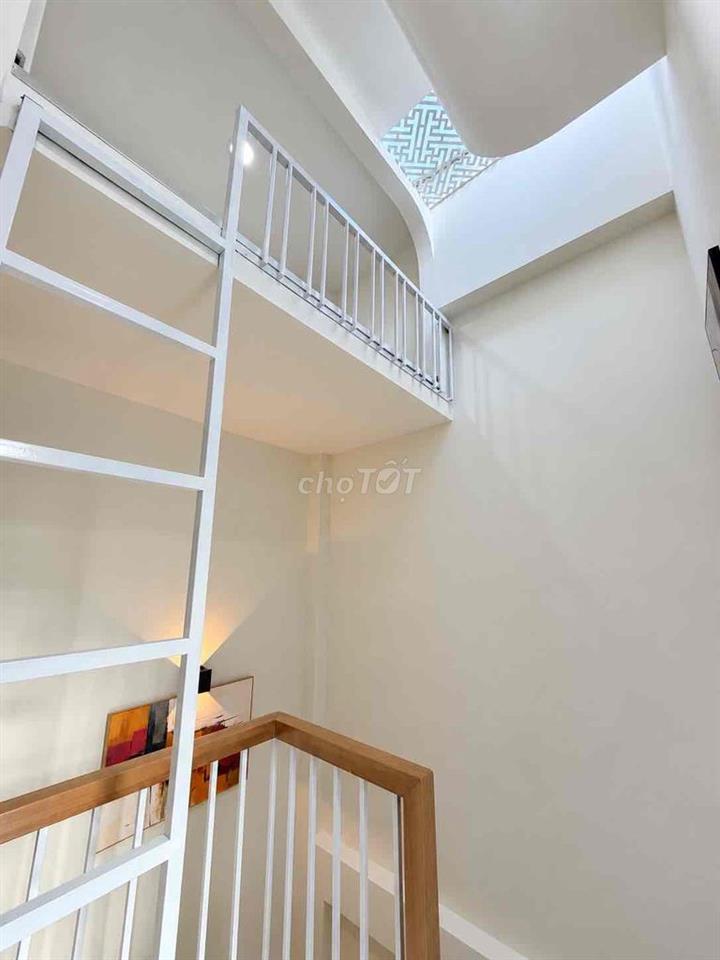 4.X Tỷ • Hẻm Xe Hơi• Dương Quảng Hàm • 32m2, full nội thất