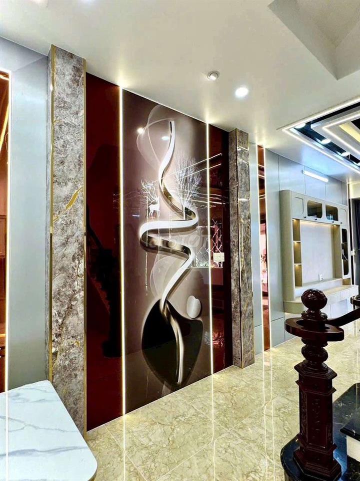 Nhà Hoàng Quốc Việt,đường 6m