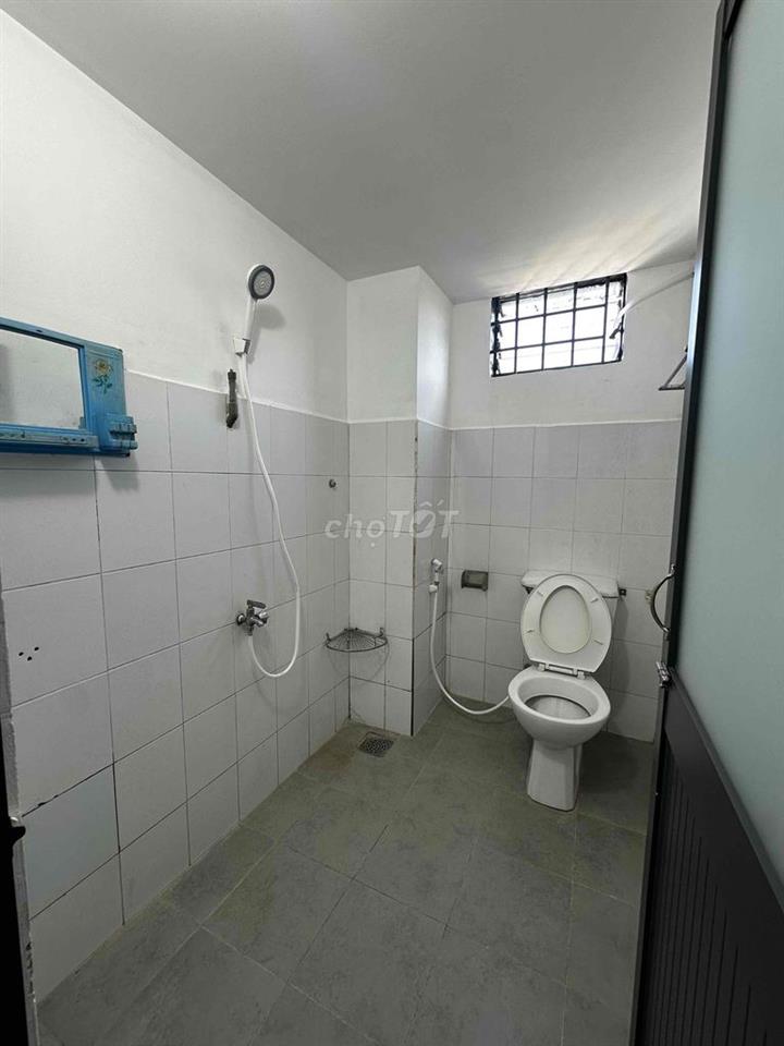 PHÒNG MỚI - CỰC KÌ SINH VIÊN - SẴN MÁY LẠNH - cửa sổ trời
