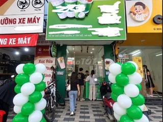 Cửa hàng 27m2 gần chợ Bưởi - Đường Lạc Long Quân kinh doanh thuận lợi