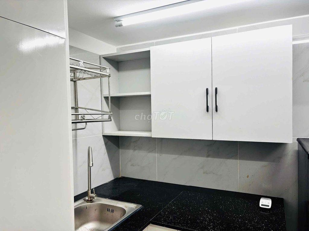 phòng mới xây kế bên đại học kinh tế - kỹ thuật bình dương
