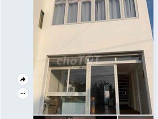nhà Giáp SG 10 phút