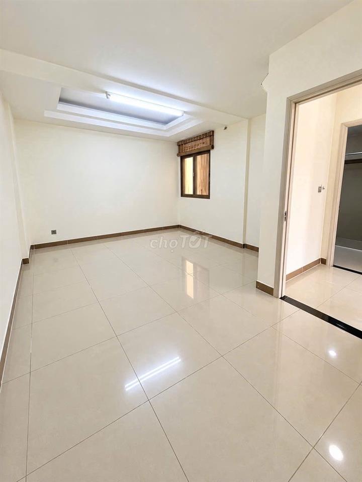 bán căn hộ Đức Khải, 90m2, 2pn, 2wc. 2,6 tỷ
