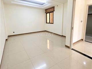 bán căn hộ Đức Khải, 90m2, 2pn, 2wc. 2,6 tỷ