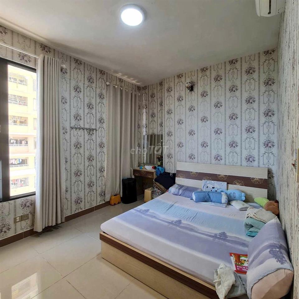 Cho thuê căn hộ 85m2, 2pn, 3wc full nội thất, Giá 9 triệu.