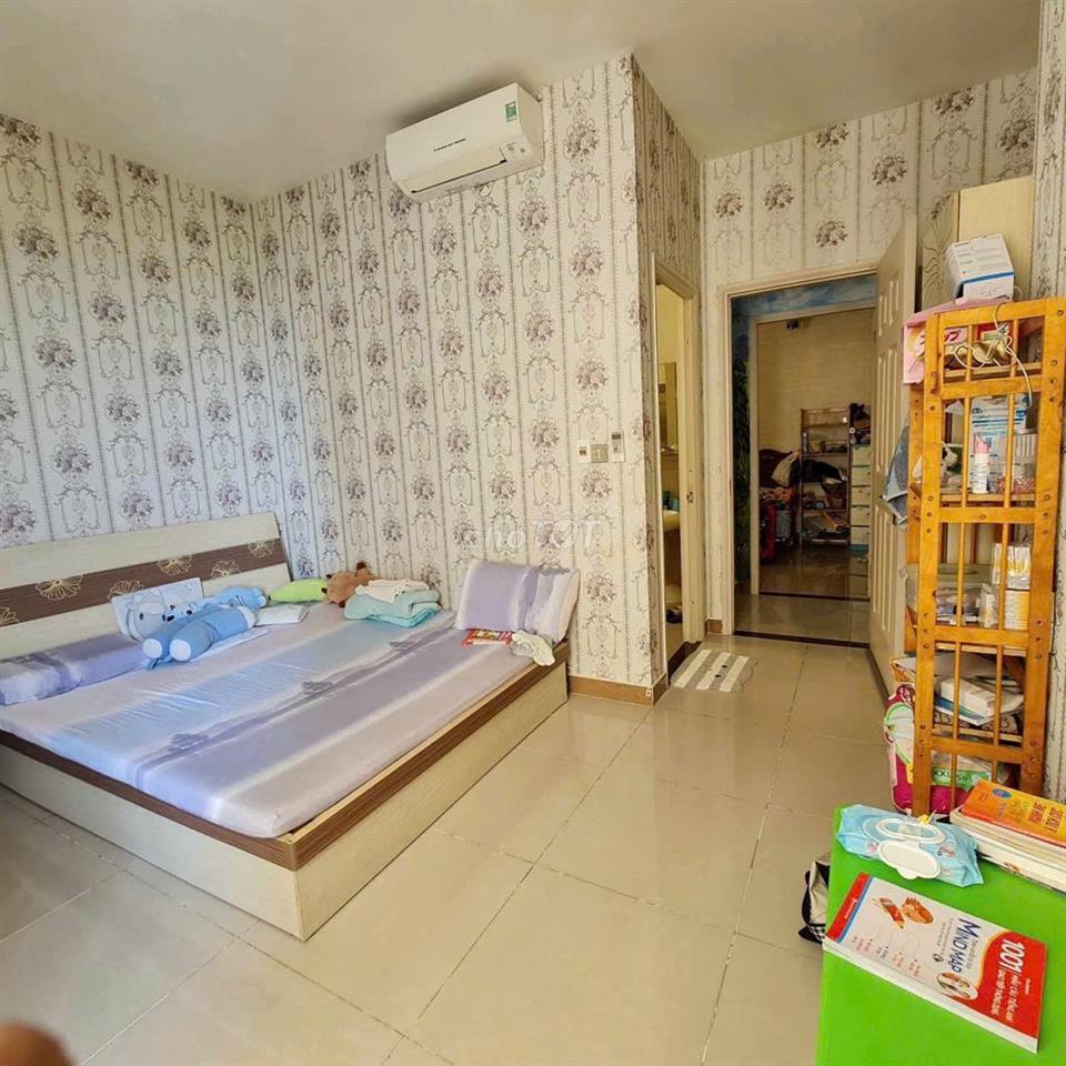 Cho thuê căn hộ 85m2, 2pn, 3wc full nội thất, Giá 9 triệu.