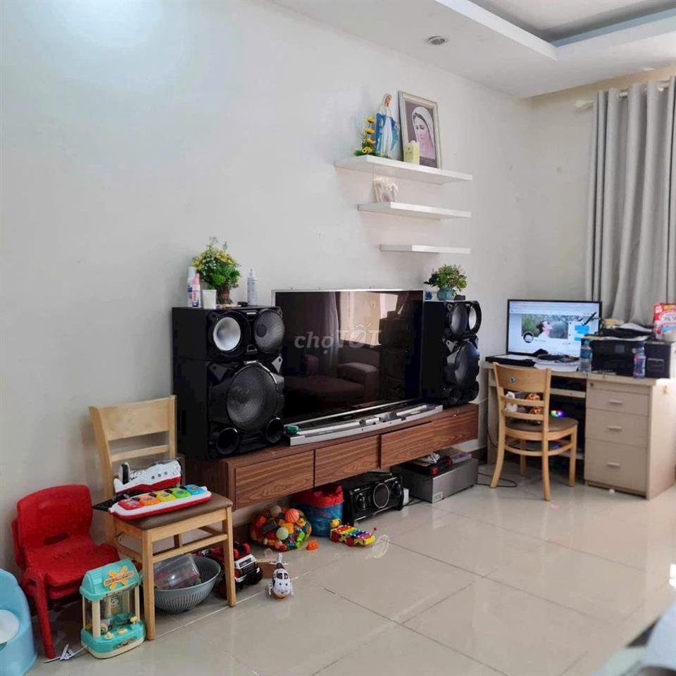 Cho thuê căn hộ 85m2, 2pn, 3wc full nội thất, Giá 9 triệu.