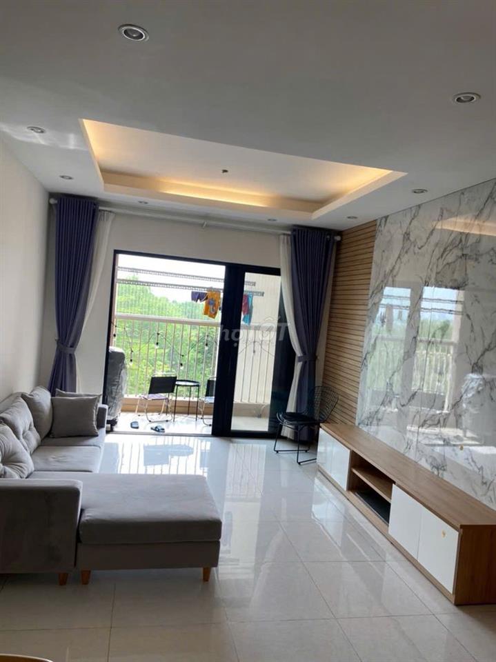 Cho thuê căn hộ Đức Khải, 121m2, 3pn, 2wc, nội thất. 15 triệu