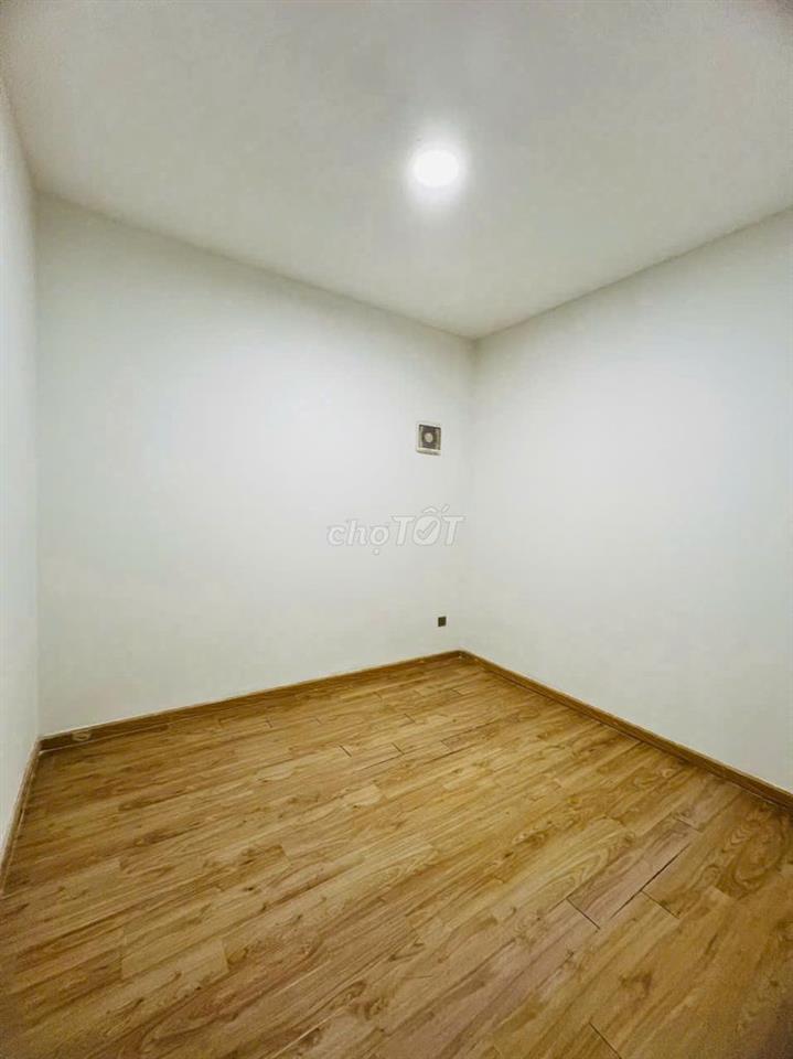 Cho thuê căn hộ Đức Khải, Block A1, 92m2, 3pn , 2wc. 10 triệu