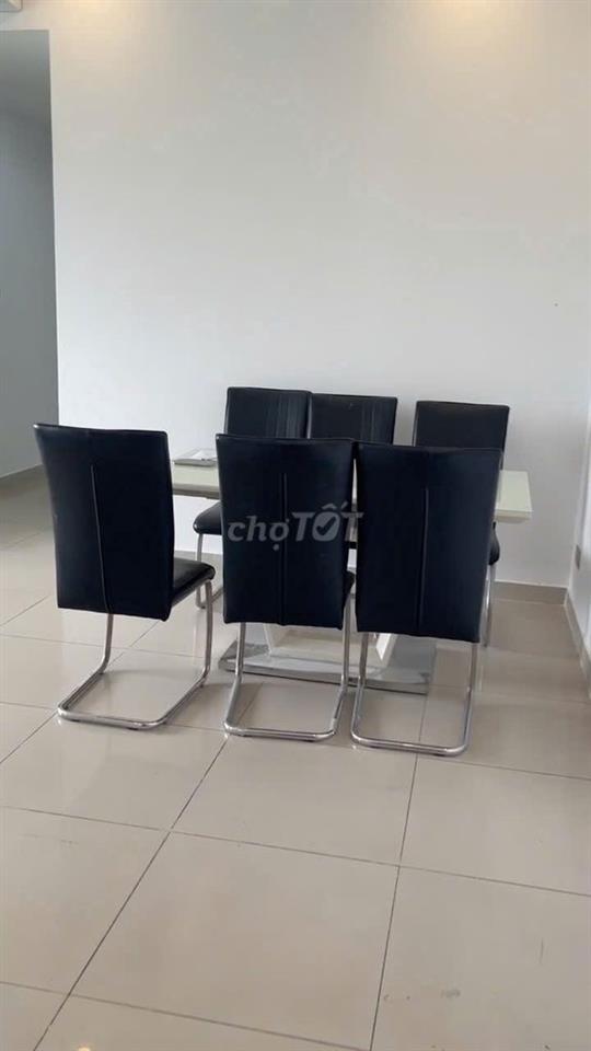 Cho thuê chung cư Phú Mỹ, 97m2, 2pn, 2wc. Nội thất 11 triệu