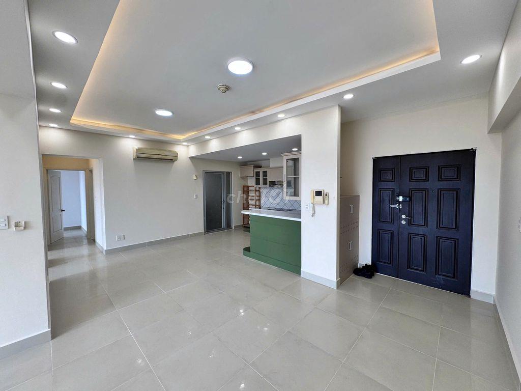 Cho thuê căn hộ garden plaza, 148m2, 3pn, 2wc. Nội thất cơ bản 35tr
