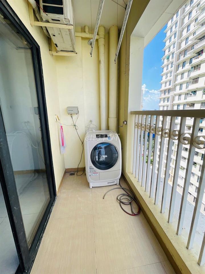 Cho thuê căn hộ Era Town, Block A1 cao cấp, 90m2, 3pn, 2wc 12 triệu